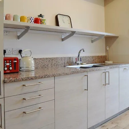 Twin Bays House סקארבורו